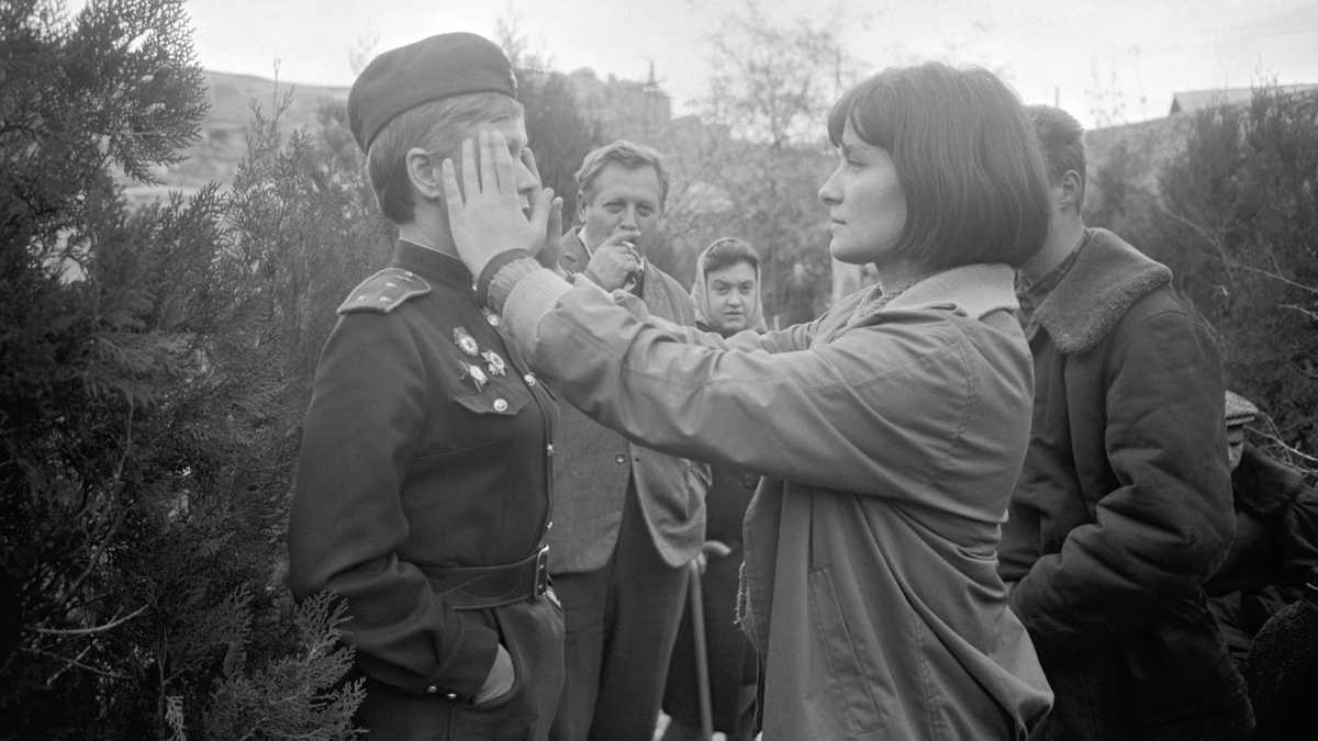 Celluloid Union #1 – Progress Narratives in Shepitko’s Heat (1963) and Farewell&nbsp;(1983)